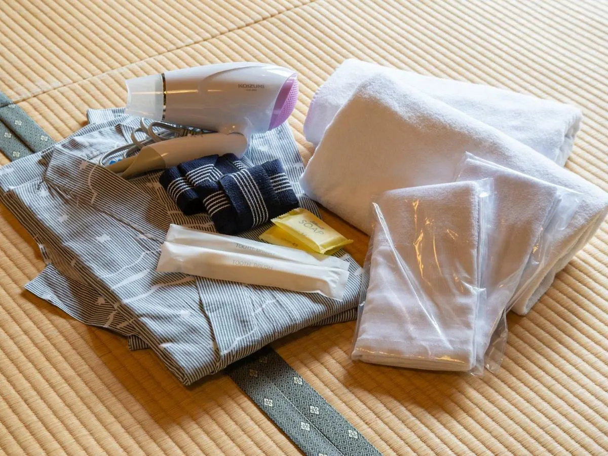 Iwamotoro Hotell Fujisawa 2*,