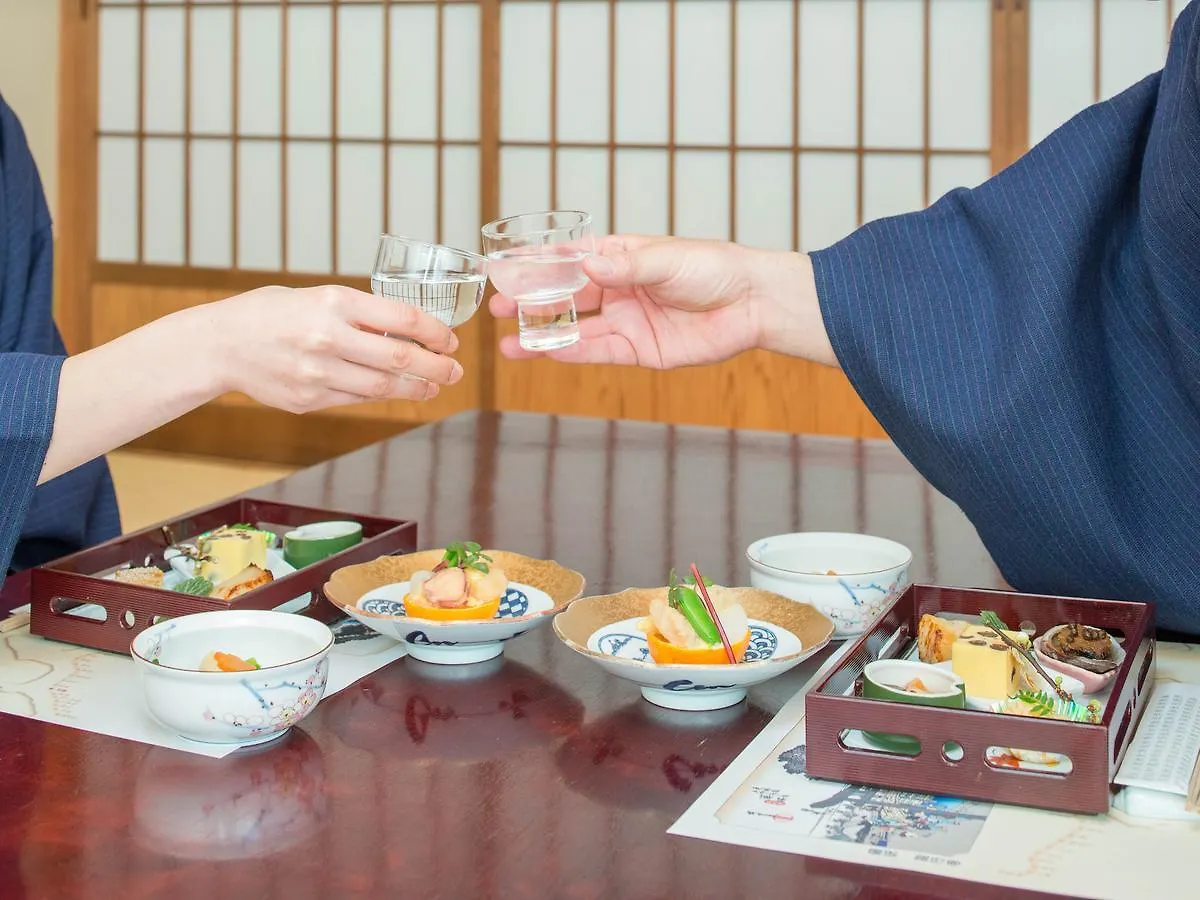 Hotel Iwamotoro Fujisawa Ryokan